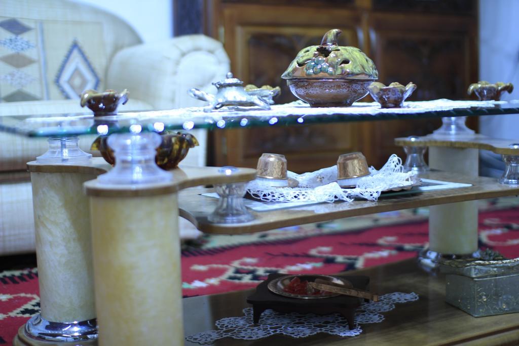 Eva Guesthouse จีโรคาสเตอร์ ภายนอก รูปภาพ